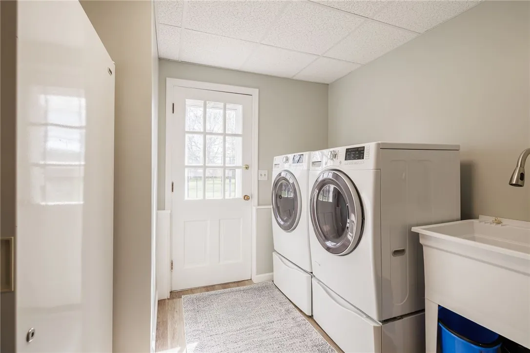 30 Stuyvesant Road, Pittsford, New York 14534, Pittsford, New York 14534, 4 Bedrooms Bedrooms, 7 Rooms Rooms,2 BathroomsBathrooms,Residential,For Sale,30 Stuyvesant Road, Pittsford, New York 14534,0,R1671363