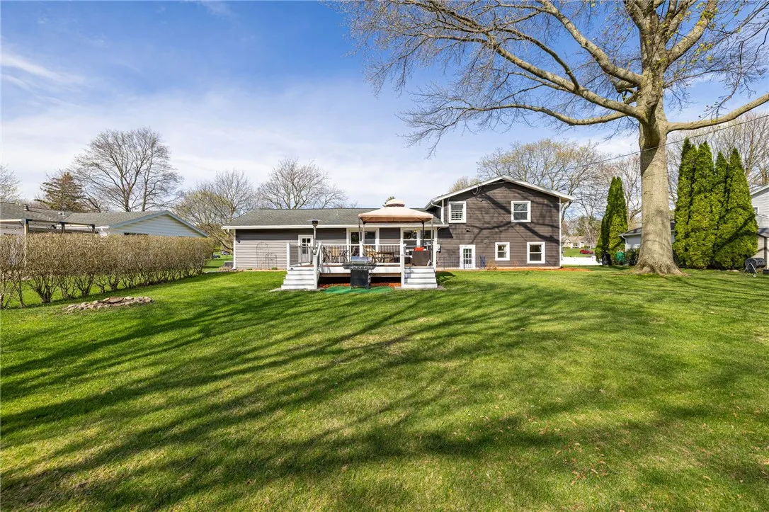 30 Stuyvesant Road, Pittsford, New York 14534, Pittsford, New York 14534, 4 Bedrooms Bedrooms, 7 Rooms Rooms,2 BathroomsBathrooms,Residential,For Sale,30 Stuyvesant Road, Pittsford, New York 14534,0,R1671363