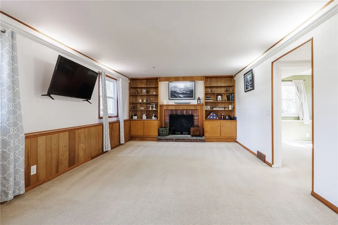 30 Stuyvesant Road, Pittsford, New York 14534, Pittsford, New York 14534, 4 Bedrooms Bedrooms, 7 Rooms Rooms,2 BathroomsBathrooms,Residential,For Sale,30 Stuyvesant Road, Pittsford, New York 14534,0,R1671363