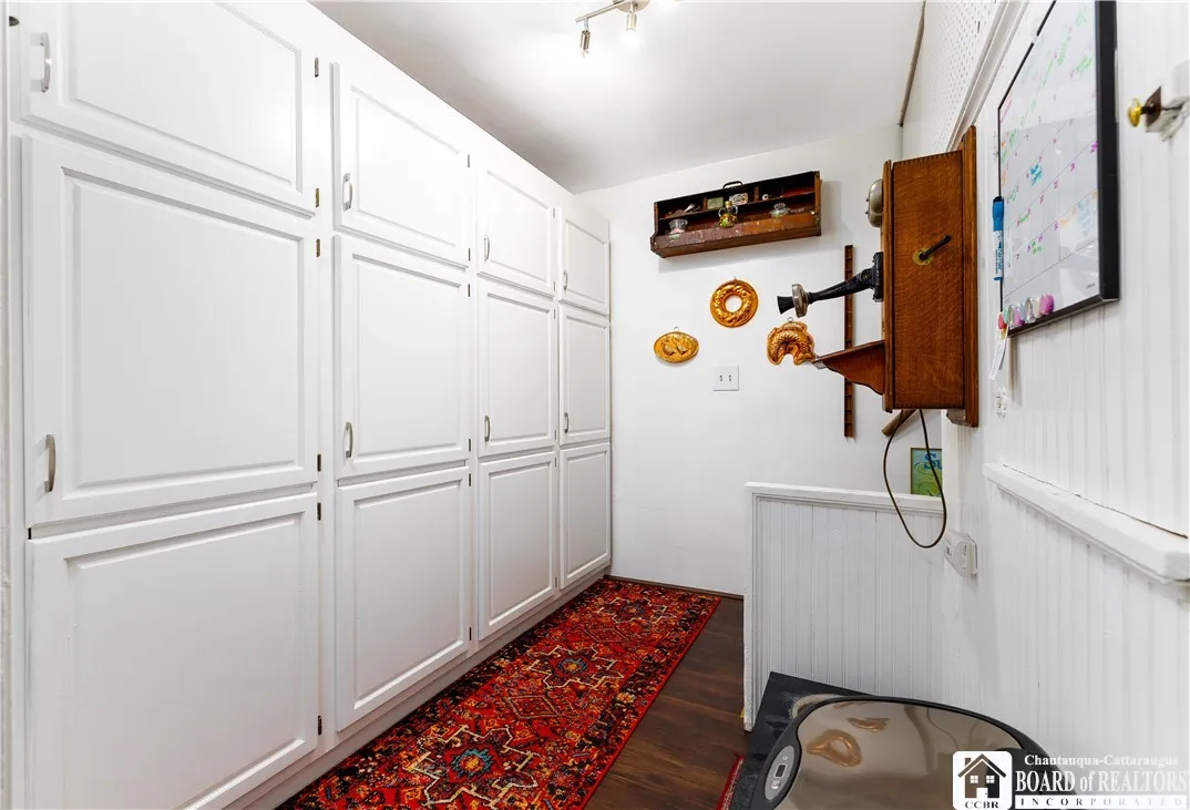 102 Center Street, Pomfret, New York 14063, Pomfret, New York 14063, 5 Bedrooms Bedrooms, 10 Rooms Rooms,2 BathroomsBathrooms,Residential,For Sale,102 Center Street, Pomfret, New York 14063,0,R1669112