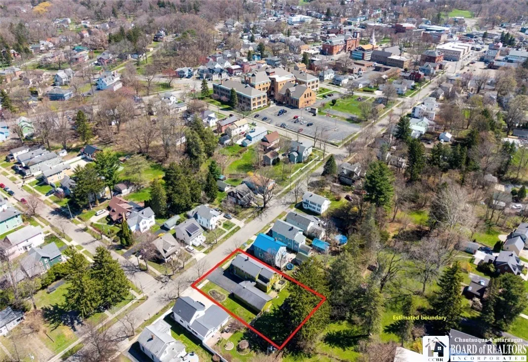 102 Center Street, Pomfret, New York 14063, Pomfret, New York 14063, 5 Bedrooms Bedrooms, 10 Rooms Rooms,2 BathroomsBathrooms,Residential,For Sale,102 Center Street, Pomfret, New York 14063,0,R1669112