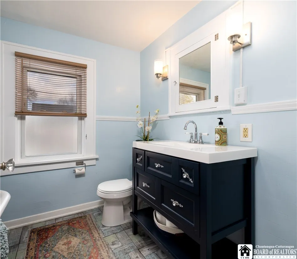 102 Center Street, Pomfret, New York 14063, Pomfret, New York 14063, 5 Bedrooms Bedrooms, 10 Rooms Rooms,2 BathroomsBathrooms,Residential,For Sale,102 Center Street, Pomfret, New York 14063,0,R1669112