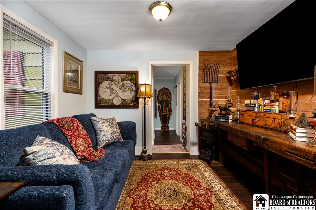 102 Center Street, Pomfret, New York 14063, Pomfret, New York 14063, 5 Bedrooms Bedrooms, 10 Rooms Rooms,2 BathroomsBathrooms,Residential,For Sale,102 Center Street, Pomfret, New York 14063,0,R1669112