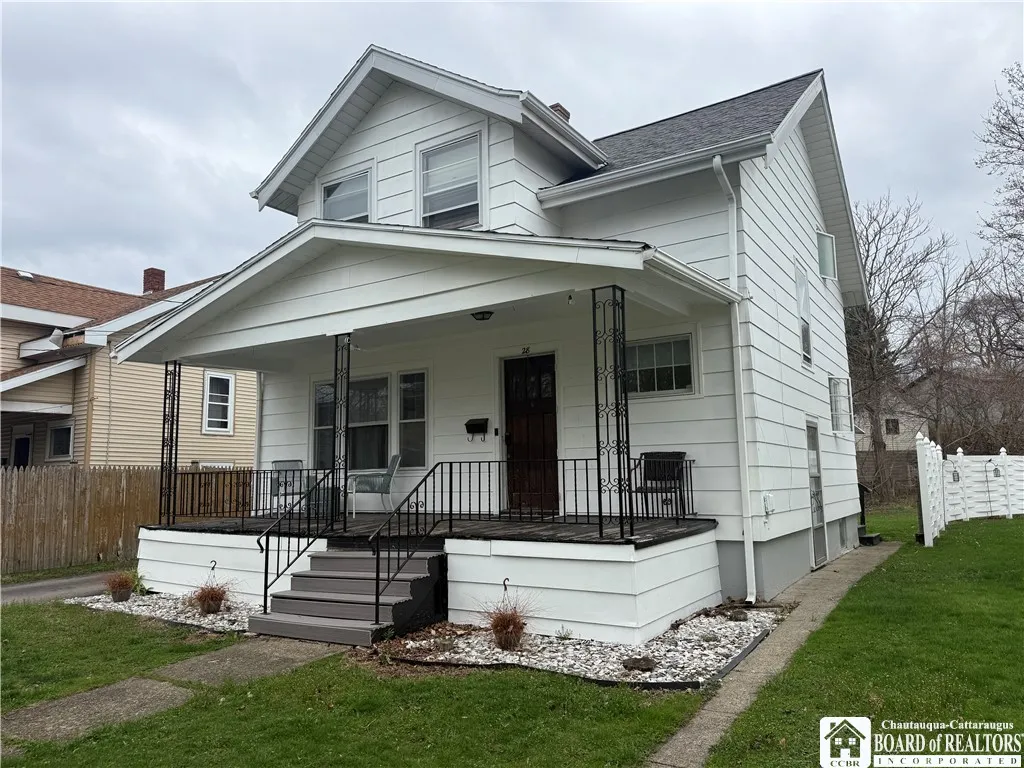 28 Cleveland Avenue, Pomfret, New York 14063, Pomfret, New York 14063, 3 Bedroom Bedrooms, 6 Room Rooms,1 BathroomBathrooms,Residential,For Sale,28 Cleveland Avenue, Pomfret, New York 14063,0,R1673259