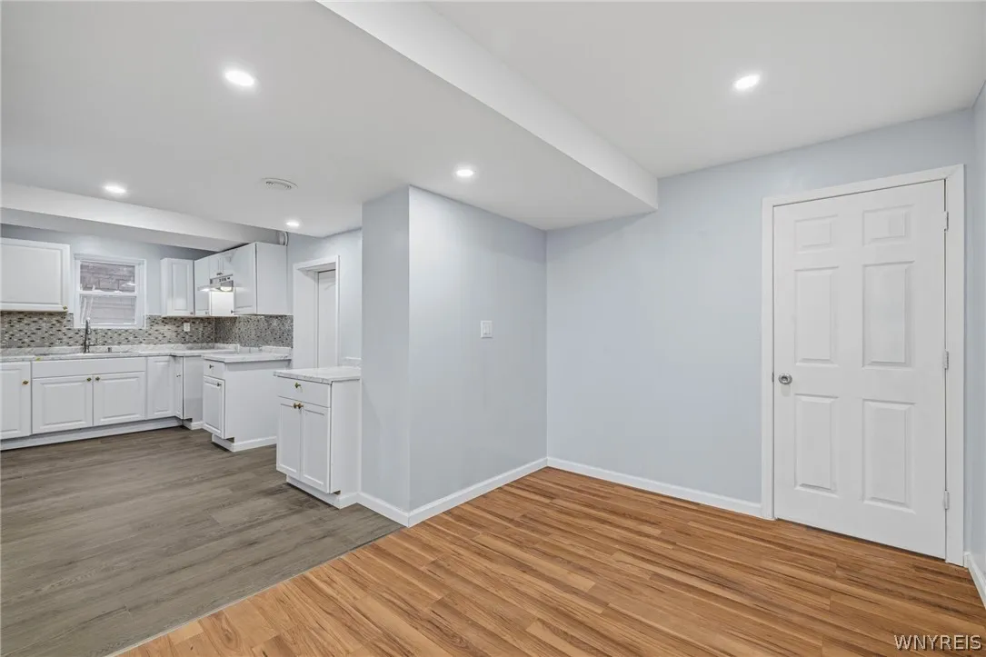 6 Palos Place, Buffalo, New York 14215, Buffalo, New York 14215, 6 Bedrooms Bedrooms, ,3 BathroomsBathrooms,Residential,For Sale,6 Palos Place, Buffalo, New York 14215,0,B1673717