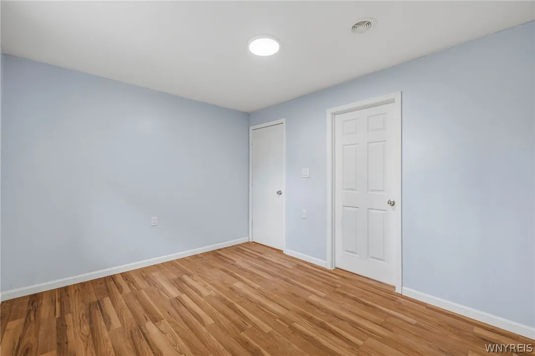 6 Palos Place, Buffalo, New York 14215, Buffalo, New York 14215, 6 Bedrooms Bedrooms, ,3 BathroomsBathrooms,Residential,For Sale,6 Palos Place, Buffalo, New York 14215,0,B1673717