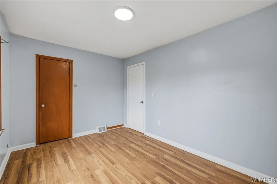 6 Palos Place, Buffalo, New York 14215, Buffalo, New York 14215, 6 Bedrooms Bedrooms, ,3 BathroomsBathrooms,Residential,For Sale,6 Palos Place, Buffalo, New York 14215,0,B1673717