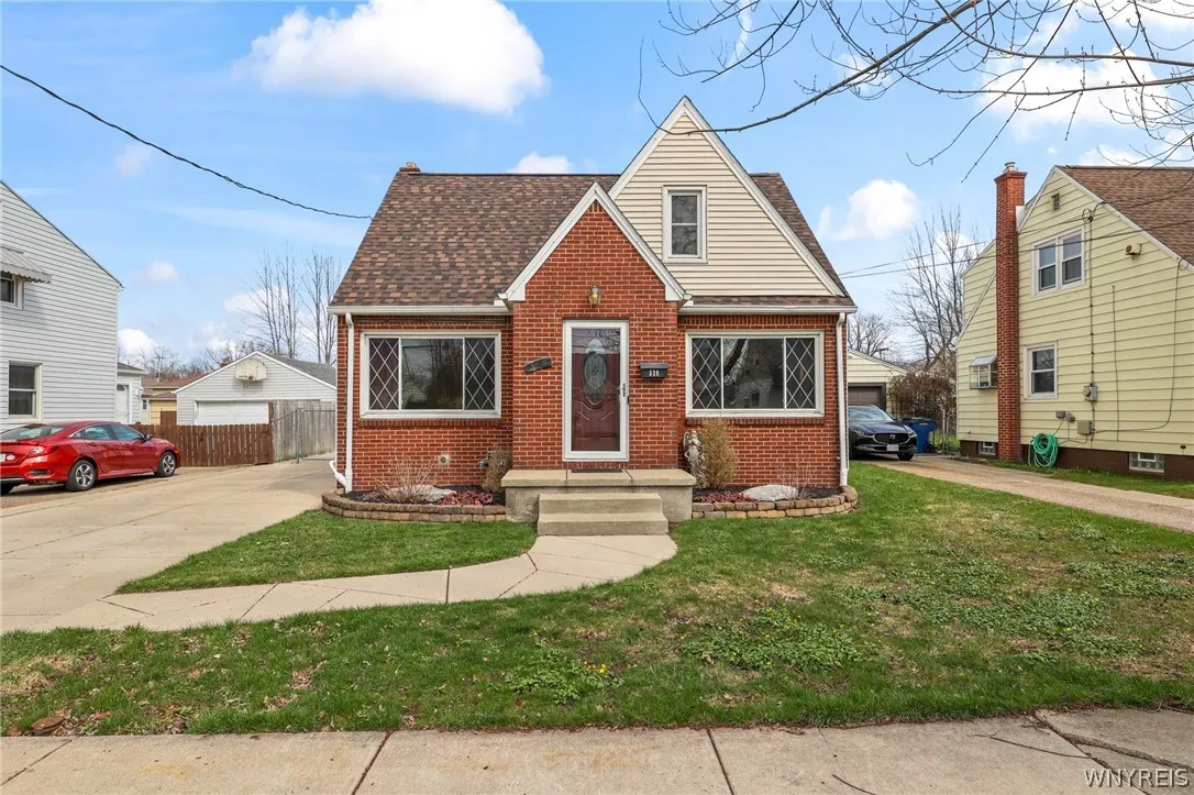 329 Springville Avenue, Amherst, New York 14226, Amherst, New York 14226, 3 Bedrooms Bedrooms, 6 Rooms Rooms,2 BathroomsBathrooms,Residential,Closed,329 Springville Avenue, Amherst, New York 14226,0,B1673397