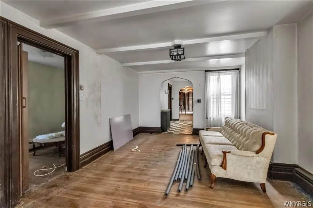 99 Lakeview Avenue, Buffalo, New York 14201, Buffalo, New York 14201, 6 Bedrooms Bedrooms, ,2 BathroomsBathrooms,Residential,For Sale,99 Lakeview Avenue, Buffalo, New York 14201,0,B1672320