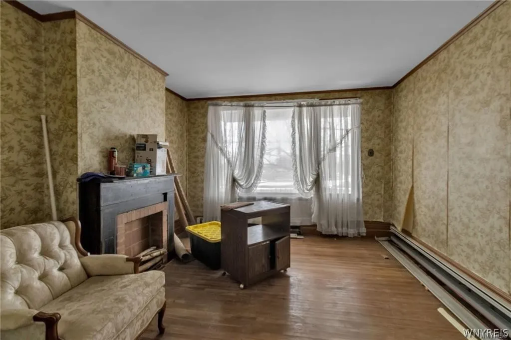 99 Lakeview Avenue, Buffalo, New York 14201, Buffalo, New York 14201, 6 Bedrooms Bedrooms, ,2 BathroomsBathrooms,Residential,For Sale,99 Lakeview Avenue, Buffalo, New York 14201,0,B1672320