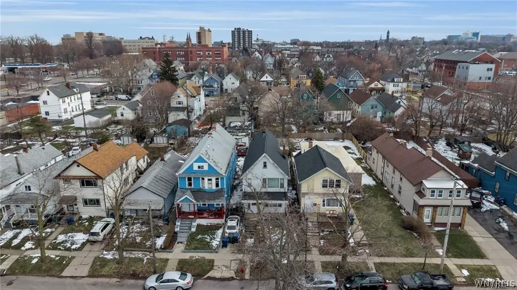 99 Lakeview Avenue, Buffalo, New York 14201, Buffalo, New York 14201, 6 Bedrooms Bedrooms, ,2 BathroomsBathrooms,Residential,For Sale,99 Lakeview Avenue, Buffalo, New York 14201,0,B1672320