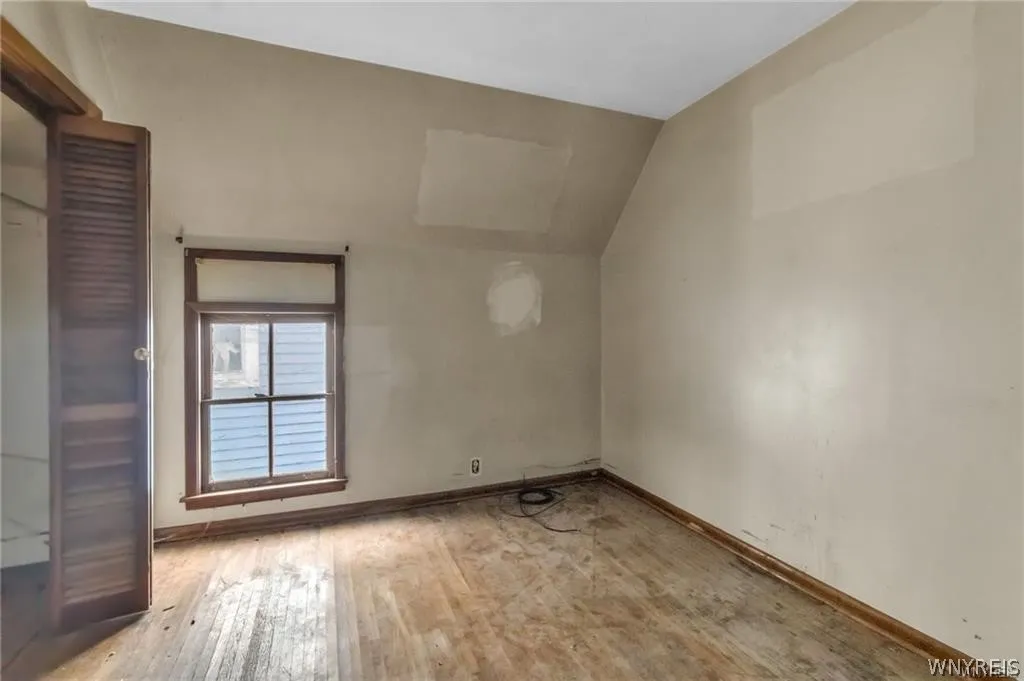 99 Lakeview Avenue, Buffalo, New York 14201, Buffalo, New York 14201, 6 Bedrooms Bedrooms, ,2 BathroomsBathrooms,Residential,For Sale,99 Lakeview Avenue, Buffalo, New York 14201,0,B1672320