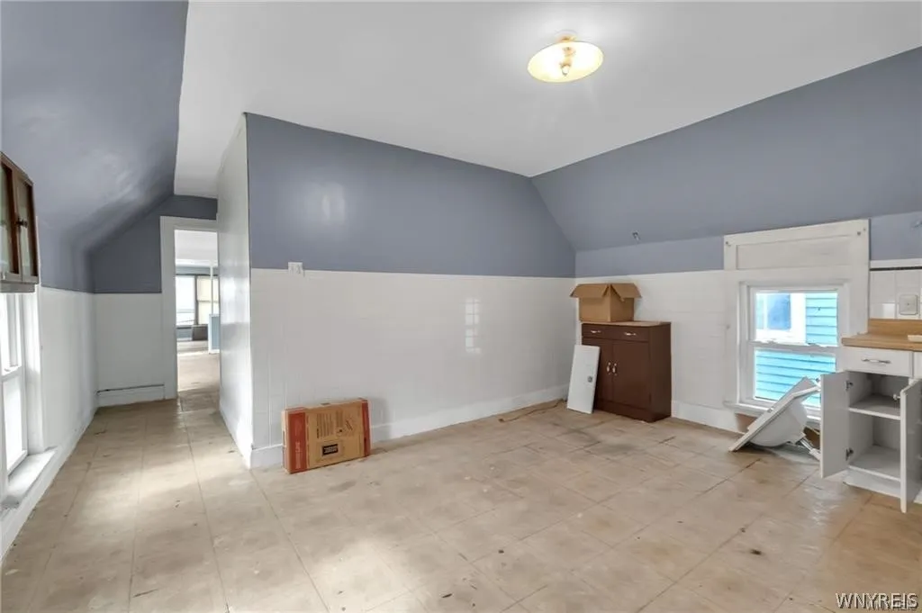 99 Lakeview Avenue, Buffalo, New York 14201, Buffalo, New York 14201, 6 Bedrooms Bedrooms, ,2 BathroomsBathrooms,Residential,For Sale,99 Lakeview Avenue, Buffalo, New York 14201,0,B1672320