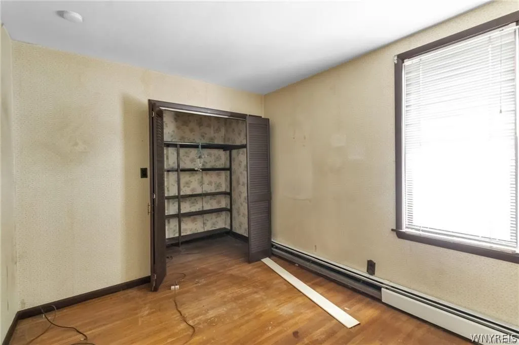 99 Lakeview Avenue, Buffalo, New York 14201, Buffalo, New York 14201, 6 Bedrooms Bedrooms, ,2 BathroomsBathrooms,Residential,For Sale,99 Lakeview Avenue, Buffalo, New York 14201,0,B1672320