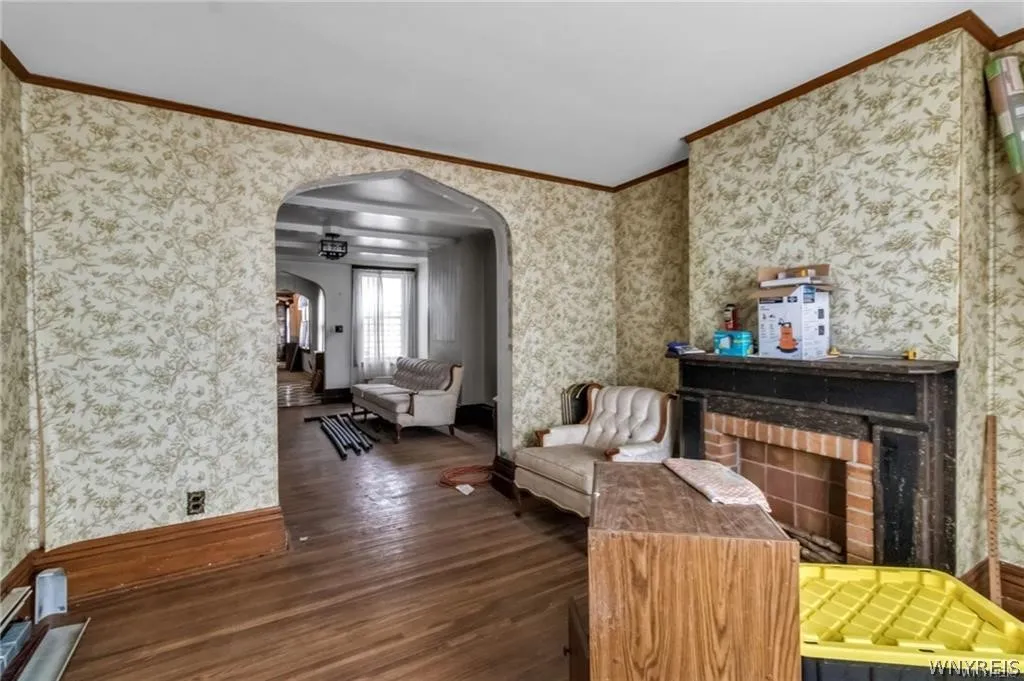 99 Lakeview Avenue, Buffalo, New York 14201, Buffalo, New York 14201, 6 Bedrooms Bedrooms, ,2 BathroomsBathrooms,Residential,For Sale,99 Lakeview Avenue, Buffalo, New York 14201,0,B1672320