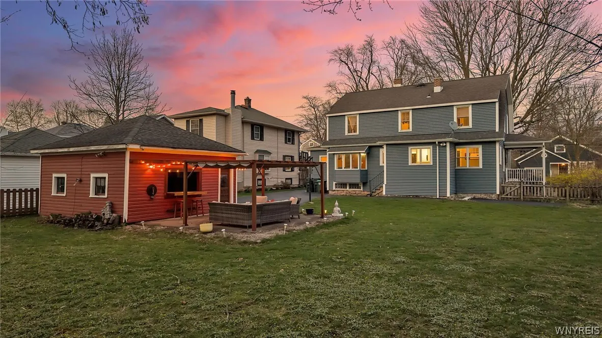 69 Pfohl Place, Amherst, New York 14221, Amherst, New York 14221, 4 Bedrooms Bedrooms, 8 Rooms Rooms,2 BathroomsBathrooms,Residential,For Sale,69 Pfohl Place, Amherst, New York 14221,0,B1673463