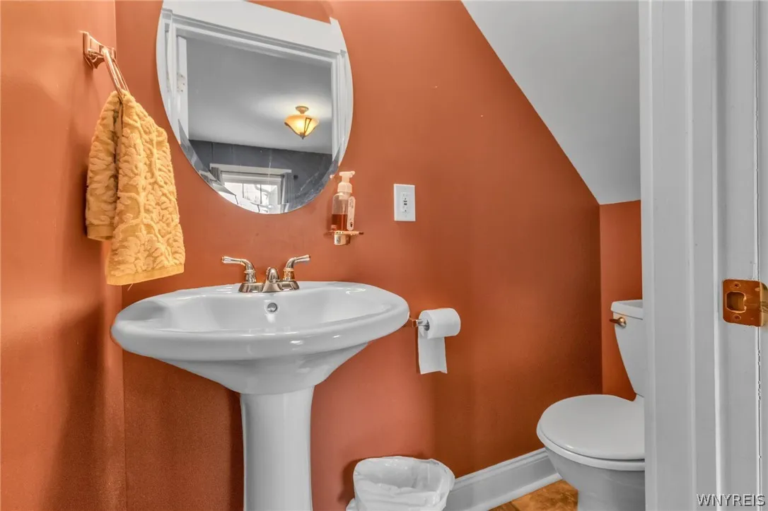 69 Pfohl Place, Amherst, New York 14221, Amherst, New York 14221, 4 Bedrooms Bedrooms, 8 Rooms Rooms,2 BathroomsBathrooms,Residential,For Sale,69 Pfohl Place, Amherst, New York 14221,0,B1673463