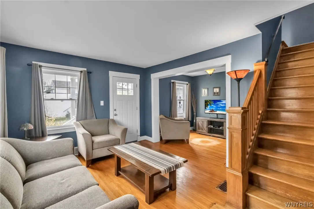 69 Pfohl Place, Amherst, New York 14221, Amherst, New York 14221, 4 Bedrooms Bedrooms, 8 Rooms Rooms,2 BathroomsBathrooms,Residential,For Sale,69 Pfohl Place, Amherst, New York 14221,0,B1673463