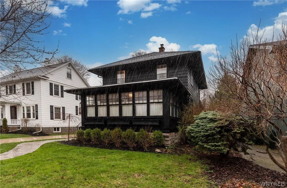 24 Highland Drive, Amherst, New York 14221, Amherst, New York 14221, 3 Bedrooms Bedrooms, 7 Rooms Rooms,1 BathroomBathrooms,Residential,For Sale,24 Highland Drive, Amherst, New York 14221,0,B1673573