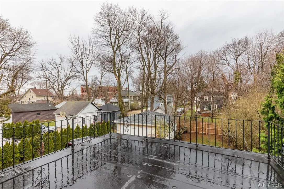 24 Highland Drive, Amherst, New York 14221, Amherst, New York 14221, 3 Bedrooms Bedrooms, 7 Rooms Rooms,1 BathroomBathrooms,Residential,For Sale,24 Highland Drive, Amherst, New York 14221,0,B1673573