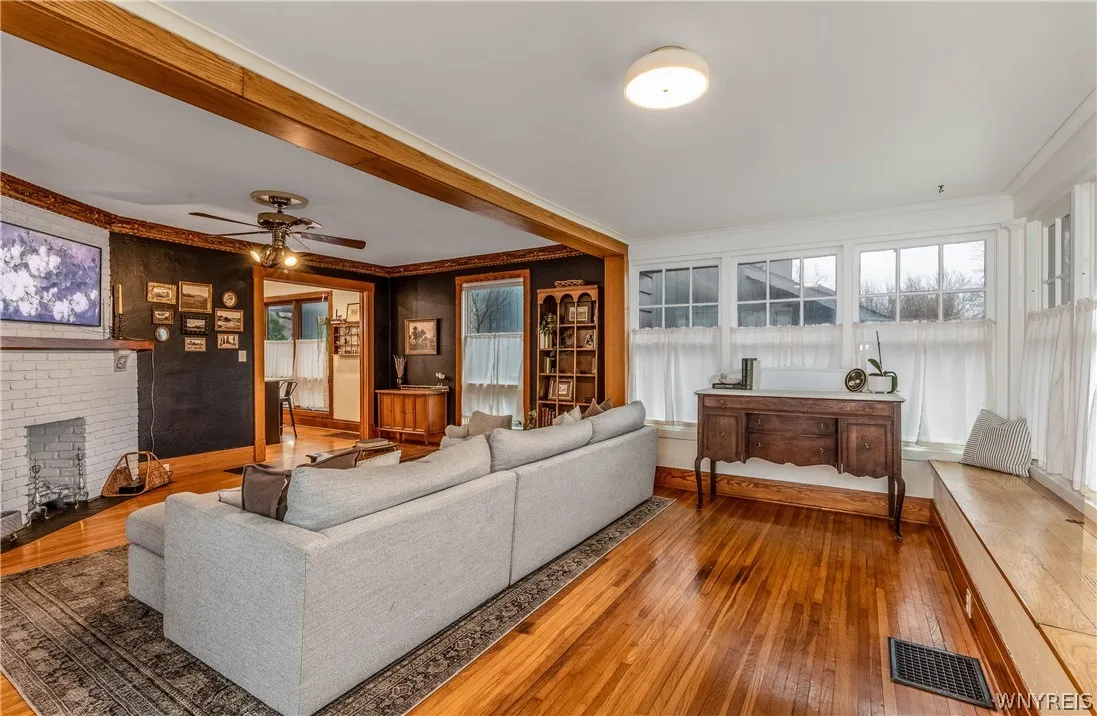 24 Highland Drive, Amherst, New York 14221, Amherst, New York 14221, 3 Bedrooms Bedrooms, 7 Rooms Rooms,1 BathroomBathrooms,Residential,For Sale,24 Highland Drive, Amherst, New York 14221,0,B1673573