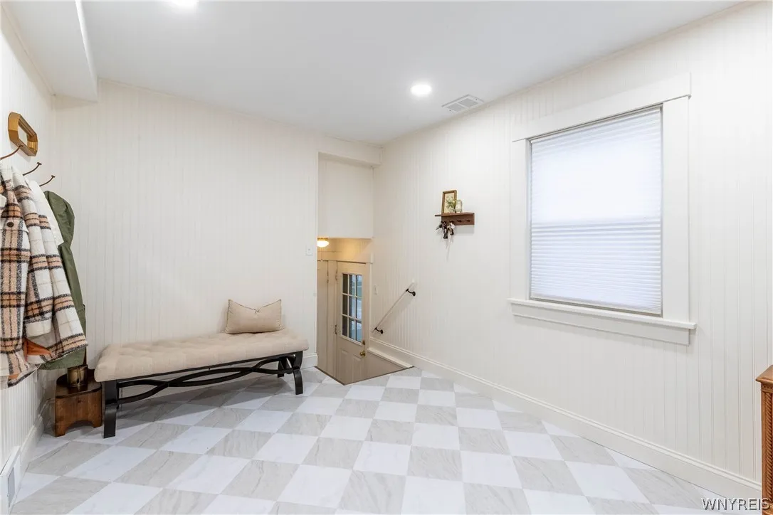24 Highland Drive, Amherst, New York 14221, Amherst, New York 14221, 3 Bedrooms Bedrooms, 7 Rooms Rooms,1 BathroomBathrooms,Residential,For Sale,24 Highland Drive, Amherst, New York 14221,0,B1673573