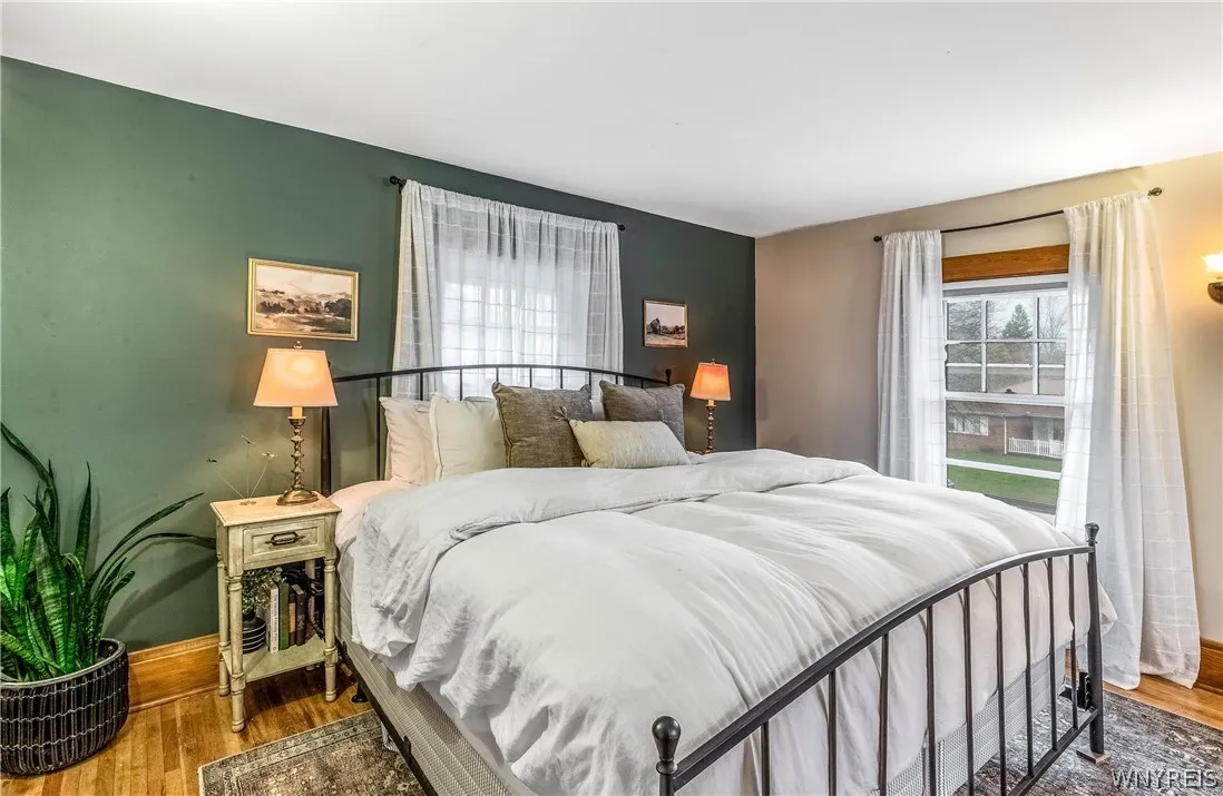 24 Highland Drive, Amherst, New York 14221, Amherst, New York 14221, 3 Bedrooms Bedrooms, 7 Rooms Rooms,1 BathroomBathrooms,Residential,For Sale,24 Highland Drive, Amherst, New York 14221,0,B1673573