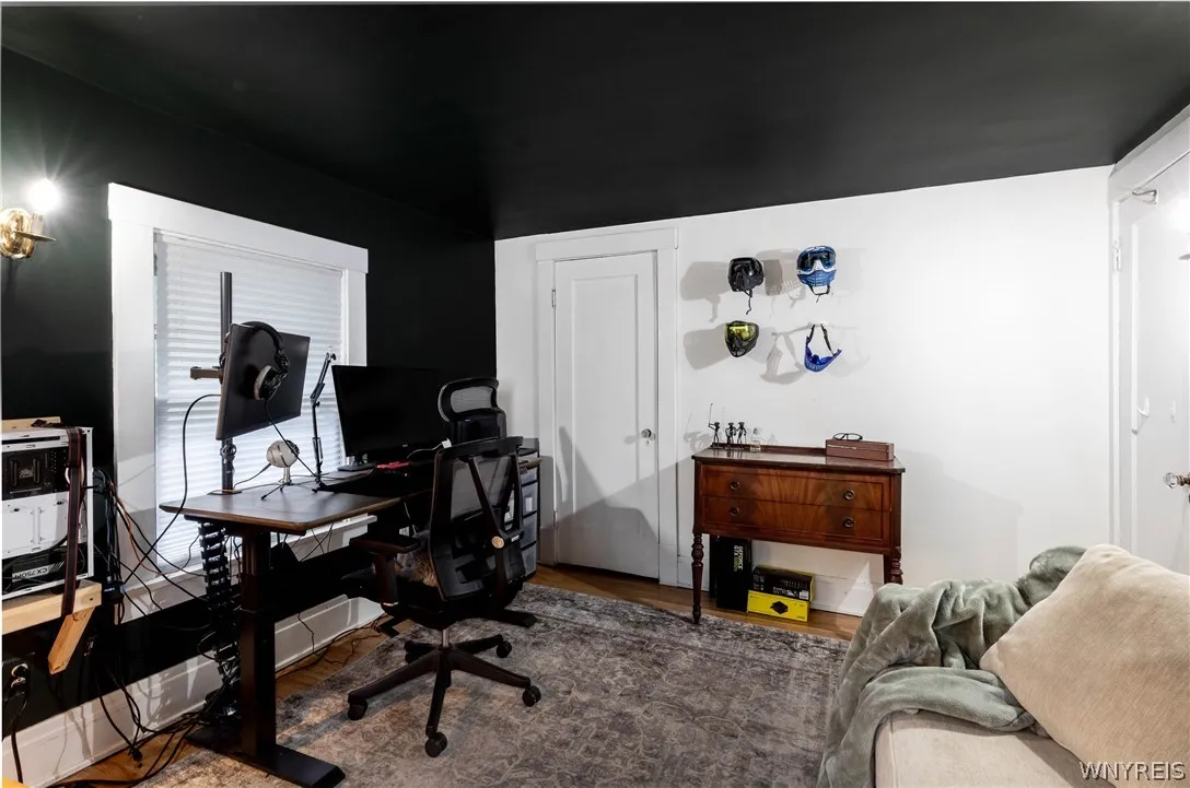 24 Highland Drive, Amherst, New York 14221, Amherst, New York 14221, 3 Bedrooms Bedrooms, 7 Rooms Rooms,1 BathroomBathrooms,Residential,For Sale,24 Highland Drive, Amherst, New York 14221,0,B1673573