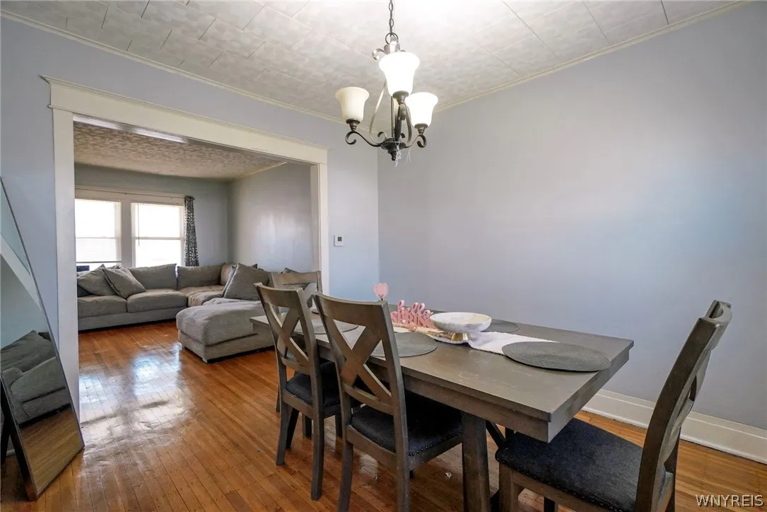 602 Hopkins Street, Buffalo, New York 14220, Buffalo, New York 14220, 3 Bedrooms Bedrooms, 6 Rooms Rooms,1 BathroomBathrooms,Residential,For Sale,602 Hopkins Street, Buffalo, New York 14220,0,B1673860