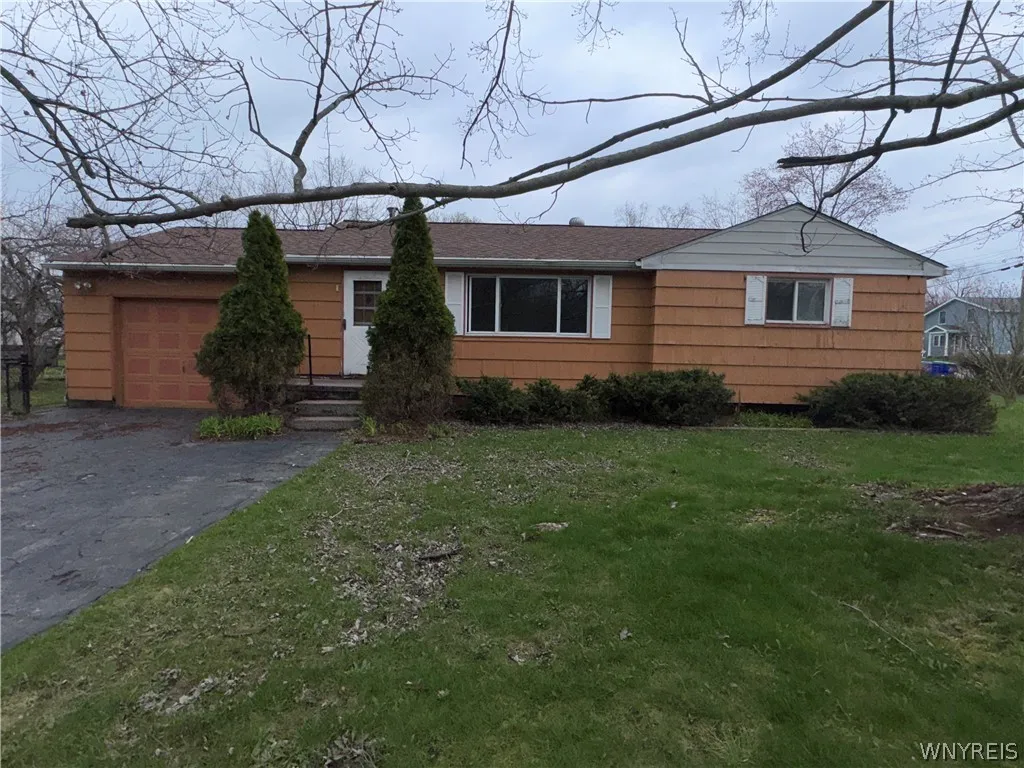 3956 Lincoln Avenue, Hamburg, New York 14075, Hamburg, New York 14075, 3 Bedrooms Bedrooms, 5 Rooms Rooms,1 BathroomBathrooms,Residential,Closed,3956 Lincoln Avenue, Hamburg, New York 14075,0,B1673375