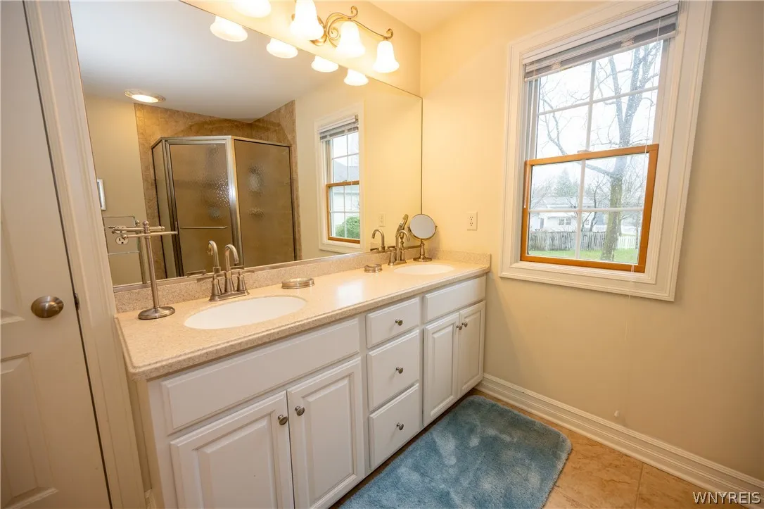 71 Rubino Court, Amherst, New York 14221, Amherst, New York 14221, 3 Bedrooms Bedrooms, 11 Rooms Rooms,2 BathroomsBathrooms,Residential,For Sale,71 Rubino Court, Amherst, New York 14221,0,B1672876