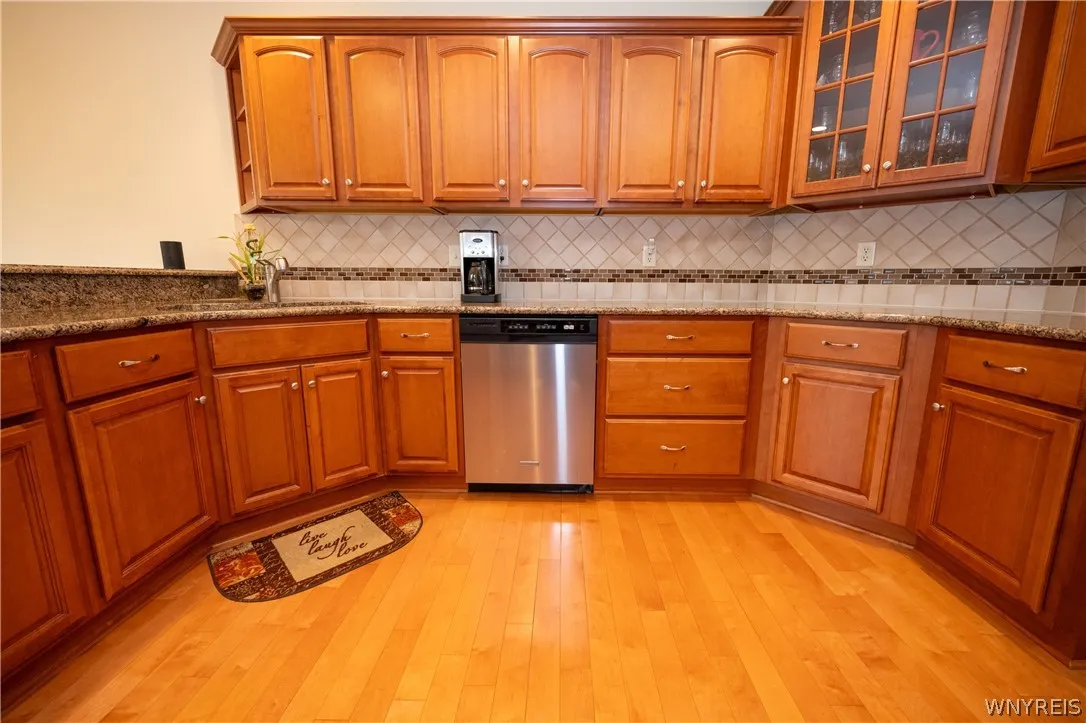71 Rubino Court, Amherst, New York 14221, Amherst, New York 14221, 3 Bedrooms Bedrooms, 11 Rooms Rooms,2 BathroomsBathrooms,Residential,For Sale,71 Rubino Court, Amherst, New York 14221,0,B1672876