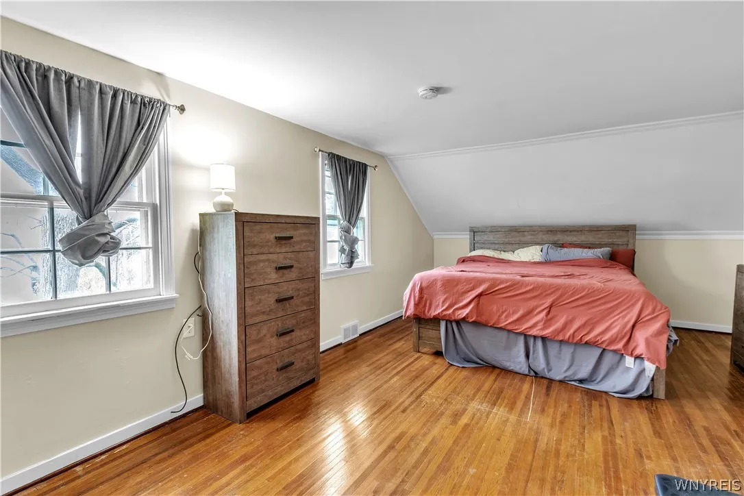 8525 Sunset Drive, Clarence, New York 14221, Clarence, New York 14221, 3 Bedrooms Bedrooms, 9 Rooms Rooms,2 BathroomsBathrooms,Residential,For Sale,8525 Sunset Drive, Clarence, New York 14221,0,B1671937
