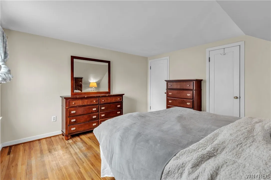 8525 Sunset Drive, Clarence, New York 14221, Clarence, New York 14221, 3 Bedrooms Bedrooms, 9 Rooms Rooms,2 BathroomsBathrooms,Residential,For Sale,8525 Sunset Drive, Clarence, New York 14221,0,B1671937