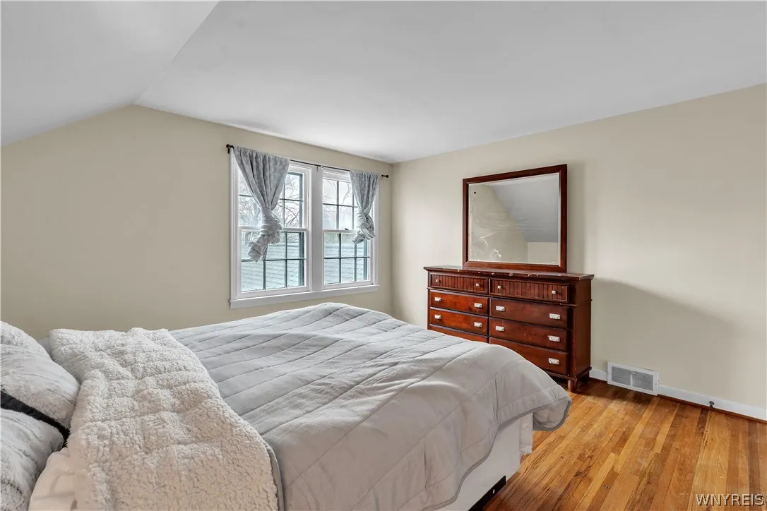 8525 Sunset Drive, Clarence, New York 14221, Clarence, New York 14221, 3 Bedrooms Bedrooms, 9 Rooms Rooms,2 BathroomsBathrooms,Residential,For Sale,8525 Sunset Drive, Clarence, New York 14221,0,B1671937