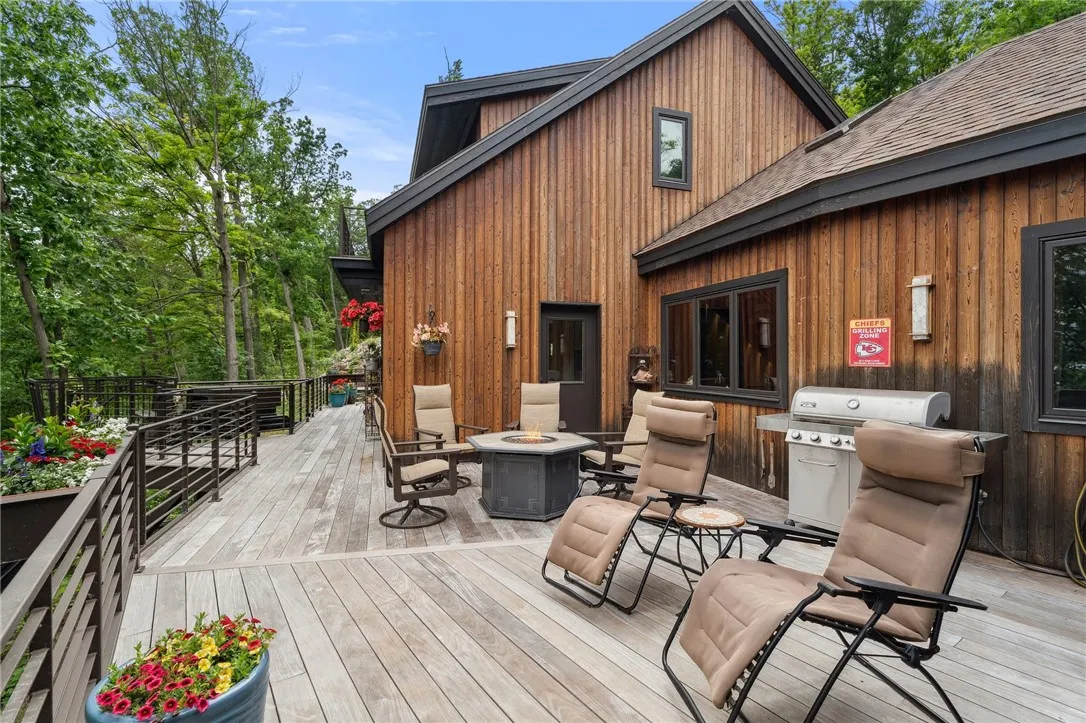 4924 Basswood Road, Starkey, New York 14837, Starkey, New York 14837, 5 Bedrooms Bedrooms, 13 Rooms Rooms,4 BathroomsBathrooms,Residential,For Sale,4924 Basswood Road, Starkey, New York 14837,0,R1674061
