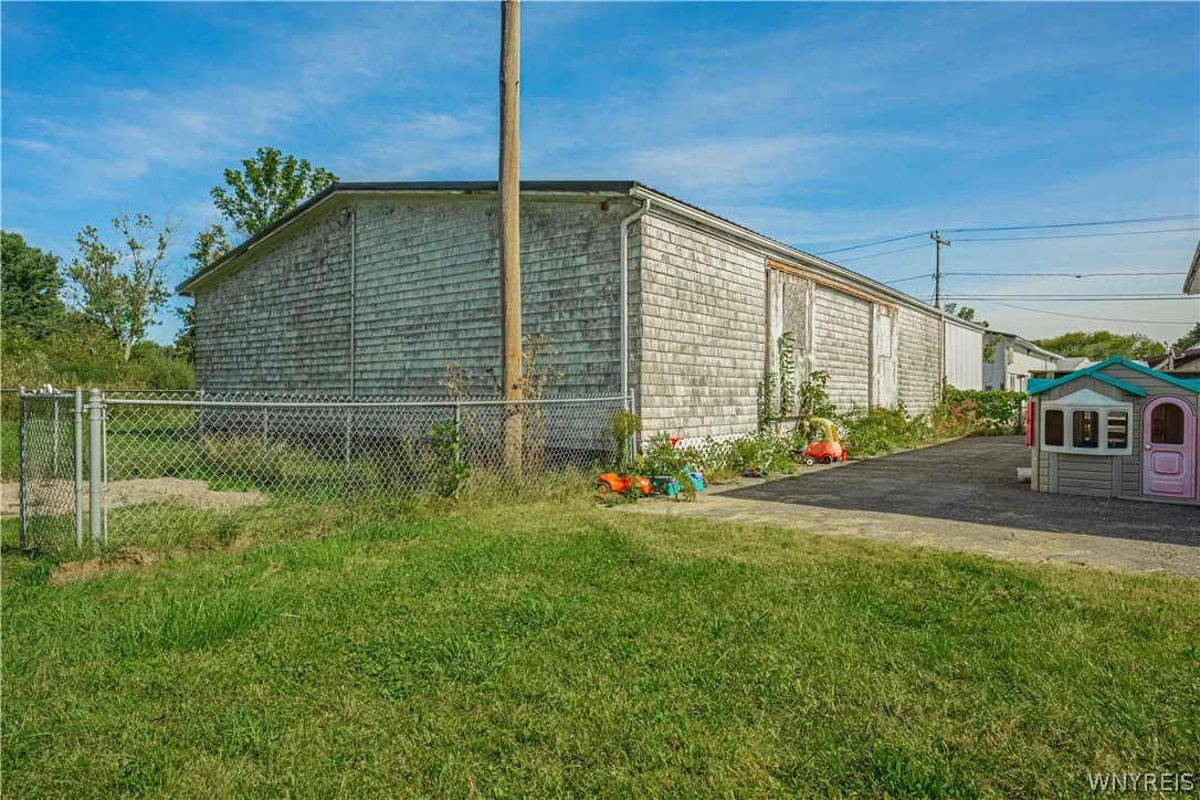 6115 1st Street, Newfane, New York 14108, Newfane, New York 14108, ,Commercial Sale,For Sale,6115 1st Street, Newfane, New York 14108,0,B1672895