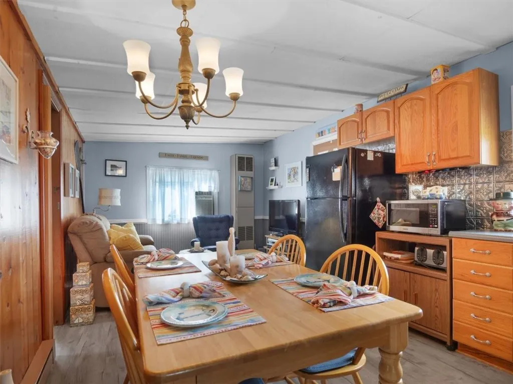 10340 Oregon Avenue, Wolcott, New York 14590, Wolcott, New York 14590, 2 Bedroom Bedrooms, 2 Room Rooms,1 BathroomBathrooms,Residential,For Sale,10340 Oregon Avenue, Wolcott, New York 14590,0,R1673544