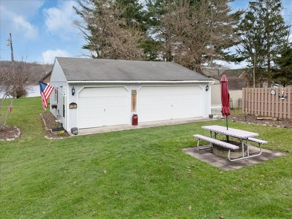 10340 Oregon Avenue, Wolcott, New York 14590, Wolcott, New York 14590, 2 Bedroom Bedrooms, 2 Room Rooms,1 BathroomBathrooms,Residential,For Sale,10340 Oregon Avenue, Wolcott, New York 14590,0,R1673544