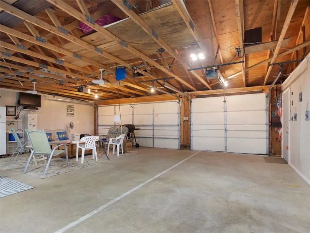 10340 Oregon Avenue, Wolcott, New York 14590, Wolcott, New York 14590, 2 Bedroom Bedrooms, 2 Room Rooms,1 BathroomBathrooms,Residential,For Sale,10340 Oregon Avenue, Wolcott, New York 14590,0,R1673544