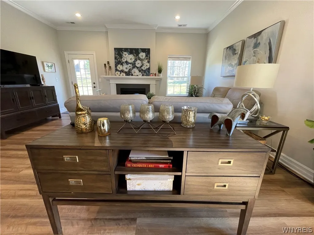 5281 Chestnut Ridge, Orchard Park, New York 14127, Orchard Park, New York 14127, 2 Bedrooms Bedrooms, 4 Rooms Rooms,2 BathroomsBathrooms,Residential Lease,For Rent,5281 Chestnut Ridge, Orchard Park, New York 14127,0,B1674151