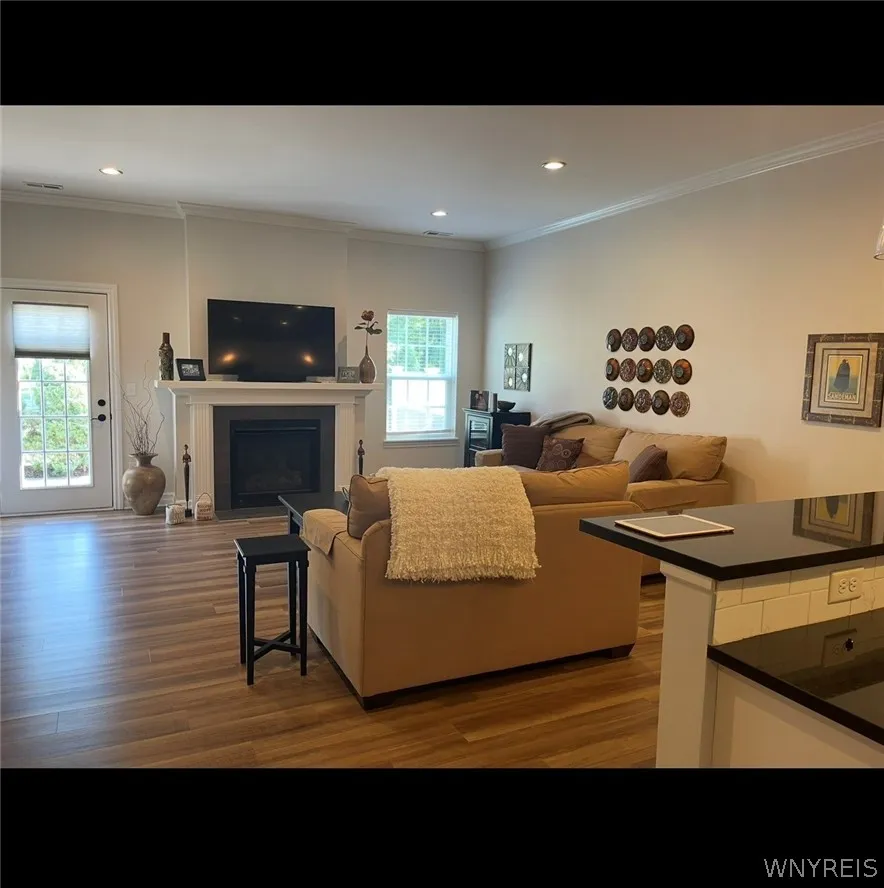 5281 Chestnut Ridge, Orchard Park, New York 14127, Orchard Park, New York 14127, 2 Bedrooms Bedrooms, 4 Rooms Rooms,2 BathroomsBathrooms,Residential Lease,For Rent,5281 Chestnut Ridge, Orchard Park, New York 14127,0,B1674151