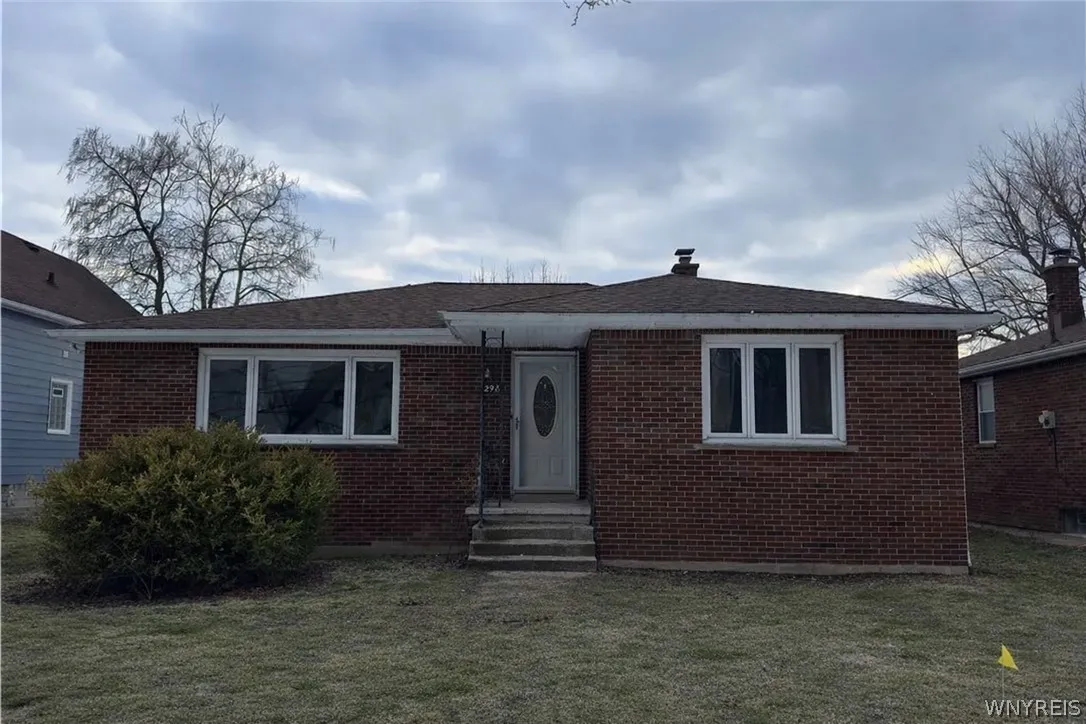 298 Skillen Street, Buffalo, New York 14207, Buffalo, New York 14207, 3 Bedrooms Bedrooms, 5 Rooms Rooms,1 BathroomBathrooms,Residential Lease,Closed,298 Skillen Street, Buffalo, New York 14207,0,B1674150