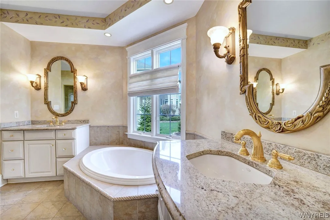 35 Birdsong Parkway, Orchard Park, New York 14127, Orchard Park, New York 14127, 4 Bedrooms Bedrooms, 10 Rooms Rooms,3 BathroomsBathrooms,Residential,For Sale,35 Birdsong Parkway, Orchard Park, New York 14127,0,B1673669