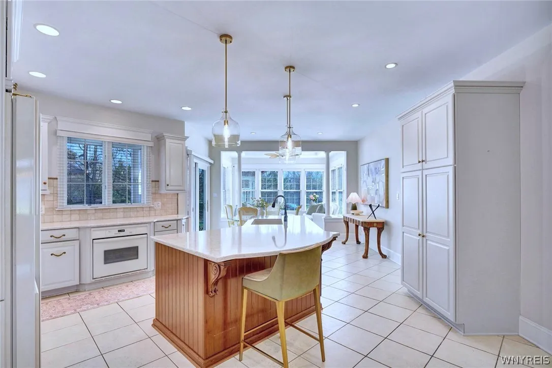 35 Birdsong Parkway, Orchard Park, New York 14127, Orchard Park, New York 14127, 4 Bedrooms Bedrooms, 10 Rooms Rooms,3 BathroomsBathrooms,Residential,For Sale,35 Birdsong Parkway, Orchard Park, New York 14127,0,B1673669