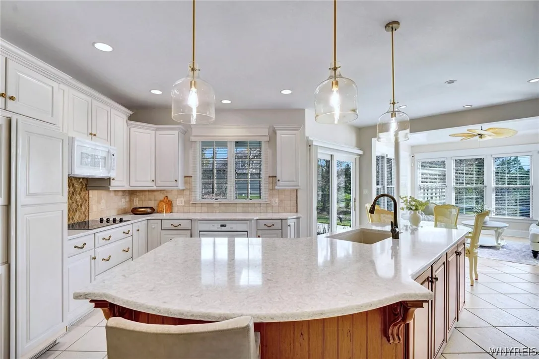 35 Birdsong Parkway, Orchard Park, New York 14127, Orchard Park, New York 14127, 4 Bedrooms Bedrooms, 10 Rooms Rooms,3 BathroomsBathrooms,Residential,For Sale,35 Birdsong Parkway, Orchard Park, New York 14127,0,B1673669
