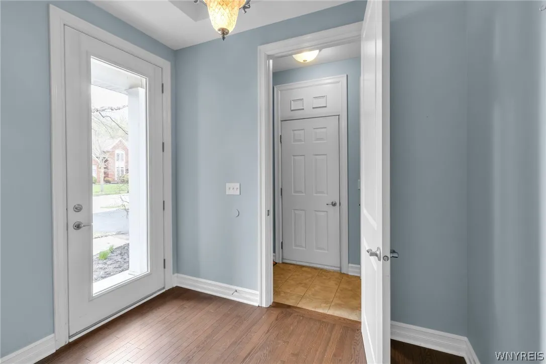 15 Brookshire Court, Amherst, New York 14051, Amherst, New York 14051, 3 Bedrooms Bedrooms, 7 Rooms Rooms,2 BathroomsBathrooms,Residential,For Sale,15 Brookshire Court, Amherst, New York 14051,0,B1674608