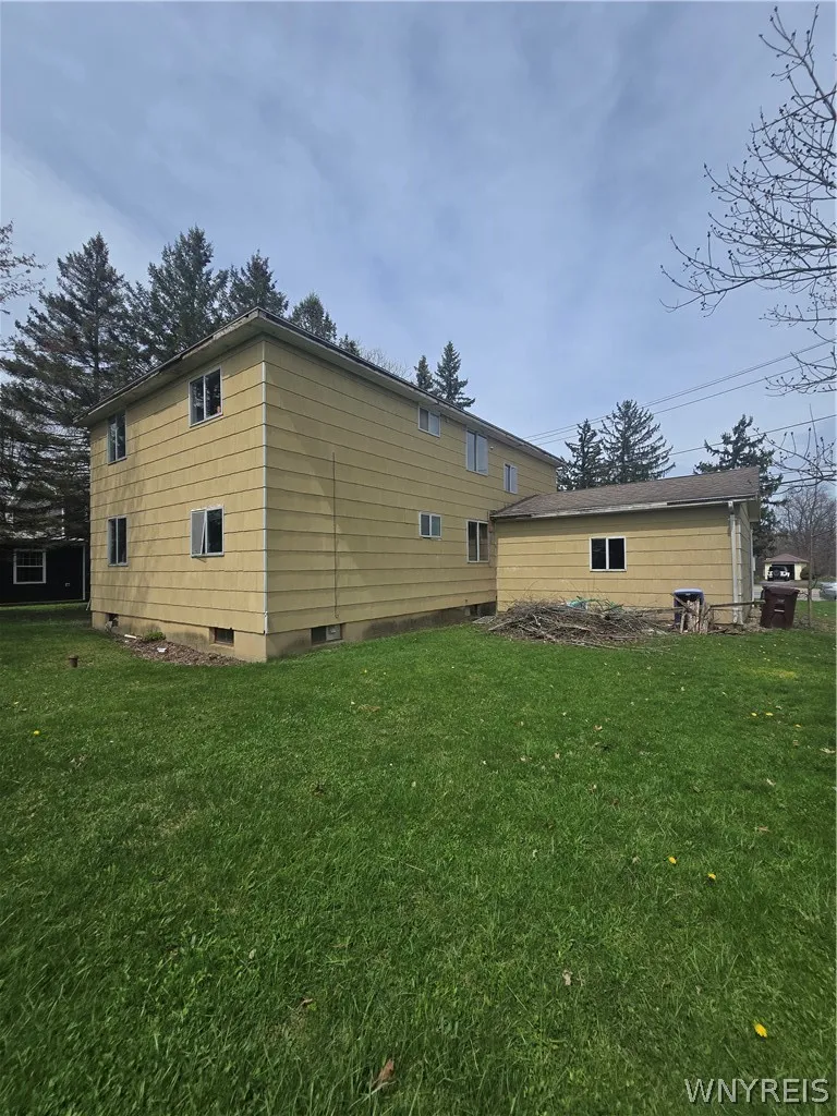 5741 Berg Road, Orchard Park, New York 14218, Orchard Park, New York 14218, 6 Bedrooms Bedrooms, ,2 BathroomsBathrooms,Residential,For Sale,5741 Berg Road, Orchard Park, New York 14218,0,B1674687