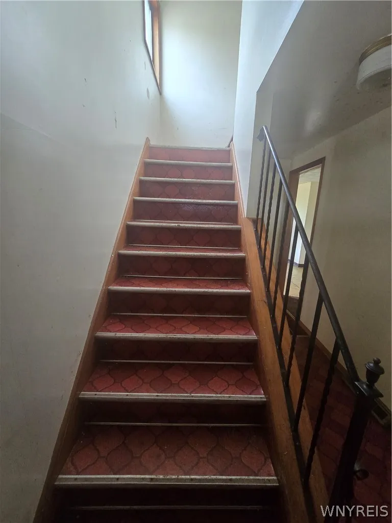 5741 Berg Road, Orchard Park, New York 14218, Orchard Park, New York 14218, 6 Bedrooms Bedrooms, ,2 BathroomsBathrooms,Residential,For Sale,5741 Berg Road, Orchard Park, New York 14218,0,B1674687