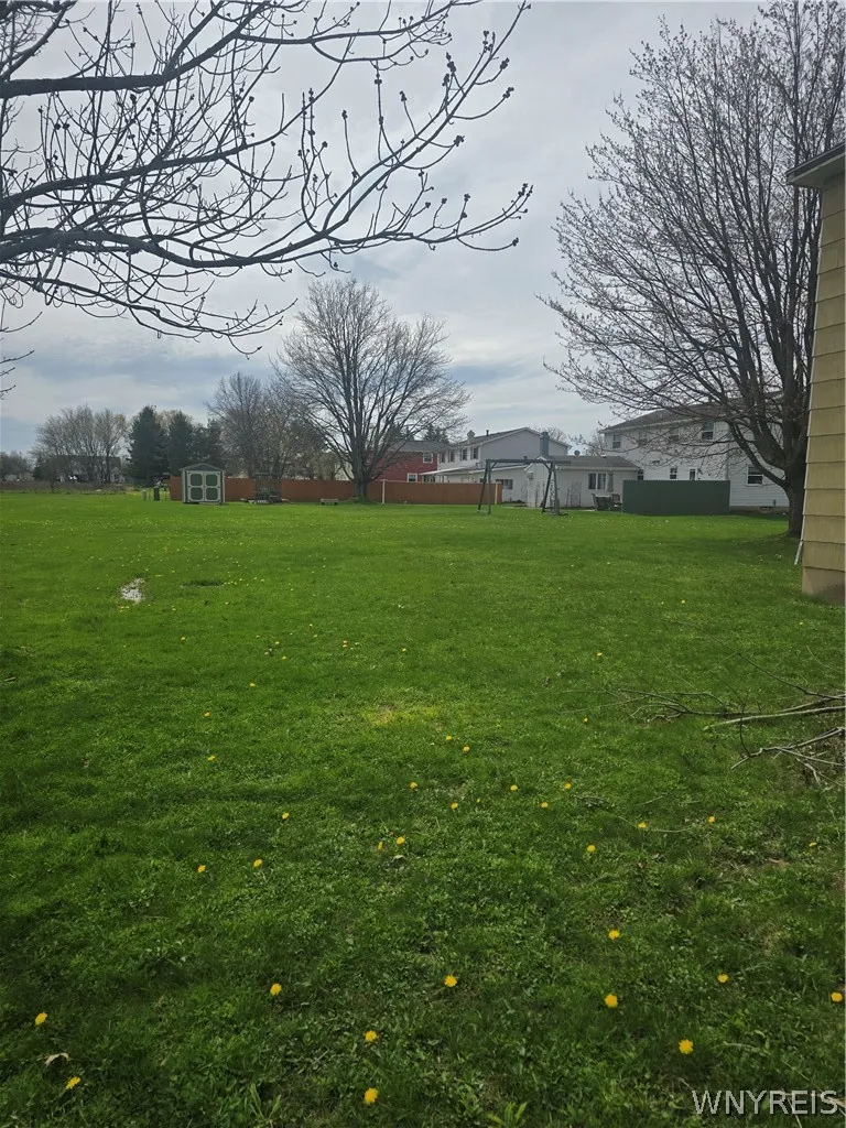 5741 Berg Road, Orchard Park, New York 14218, Orchard Park, New York 14218, 6 Bedrooms Bedrooms, ,2 BathroomsBathrooms,Residential,For Sale,5741 Berg Road, Orchard Park, New York 14218,0,B1674687